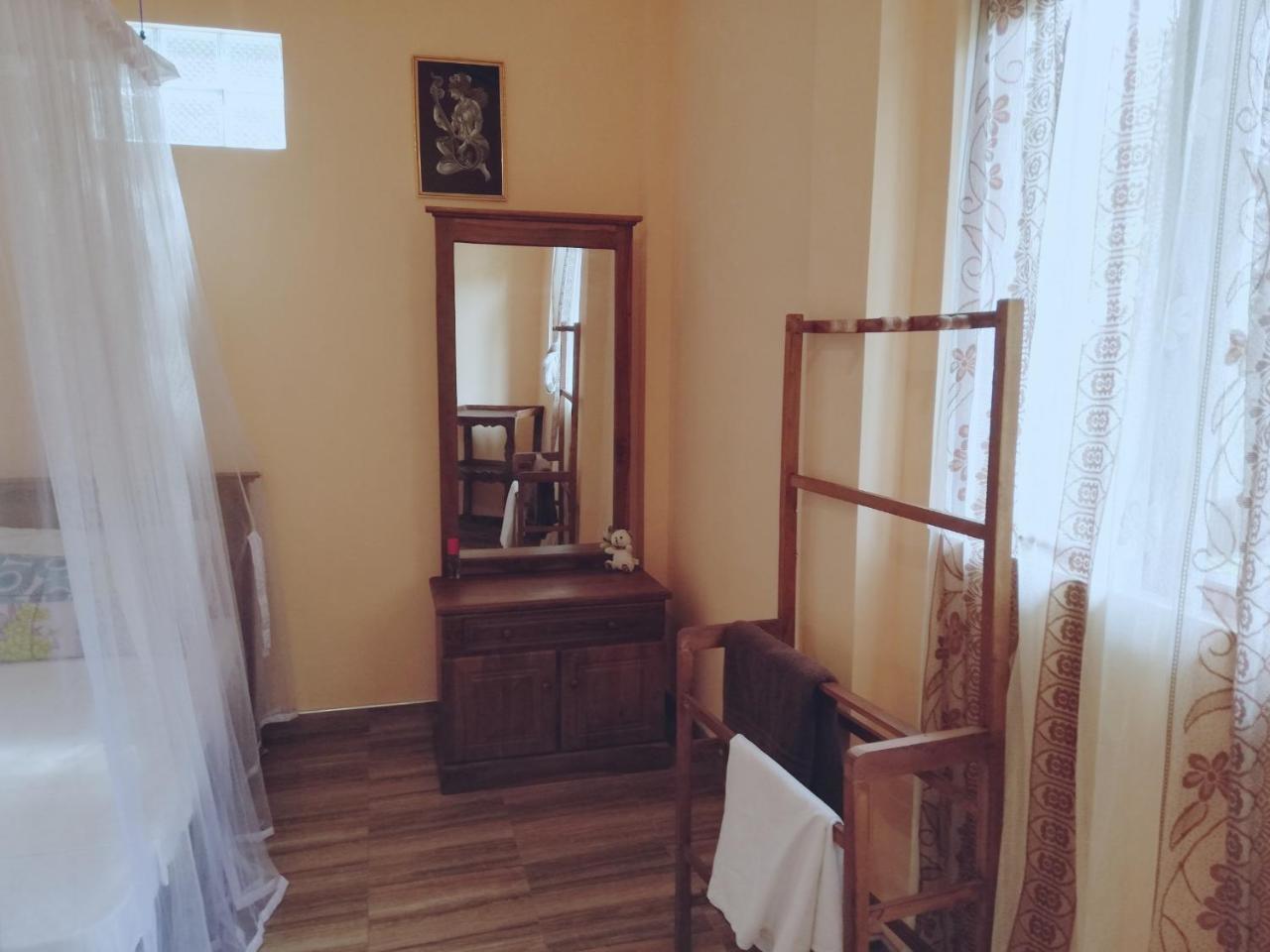 Nisadi Villa Bentota Extérieur photo