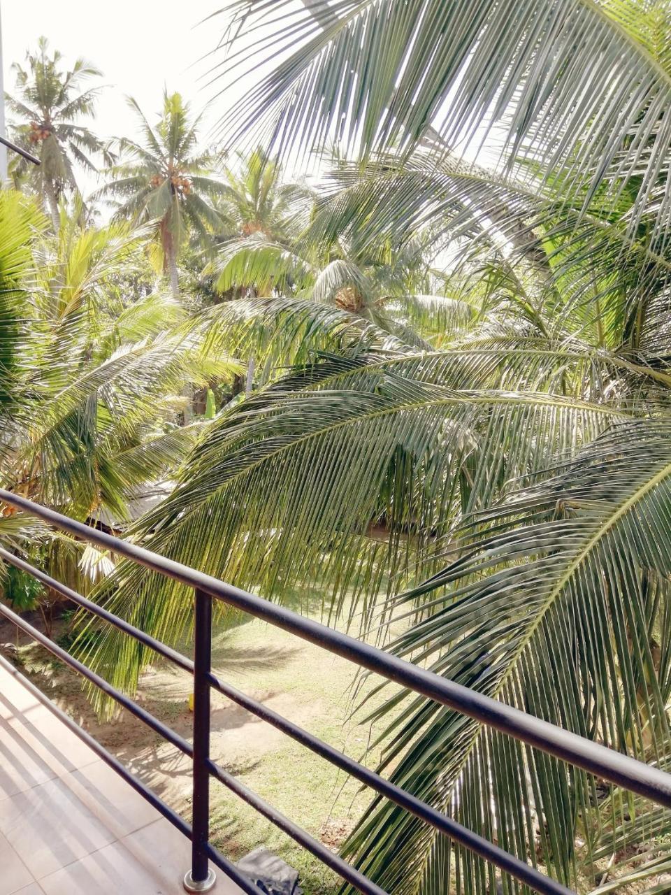 Nisadi Villa Bentota Extérieur photo
